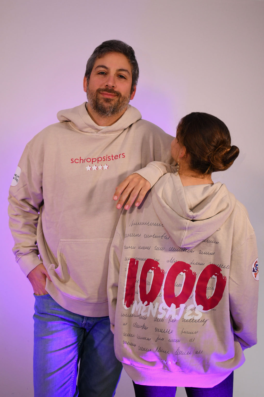 Sudadera Oversized Con Capucha “1000 Mensajes”