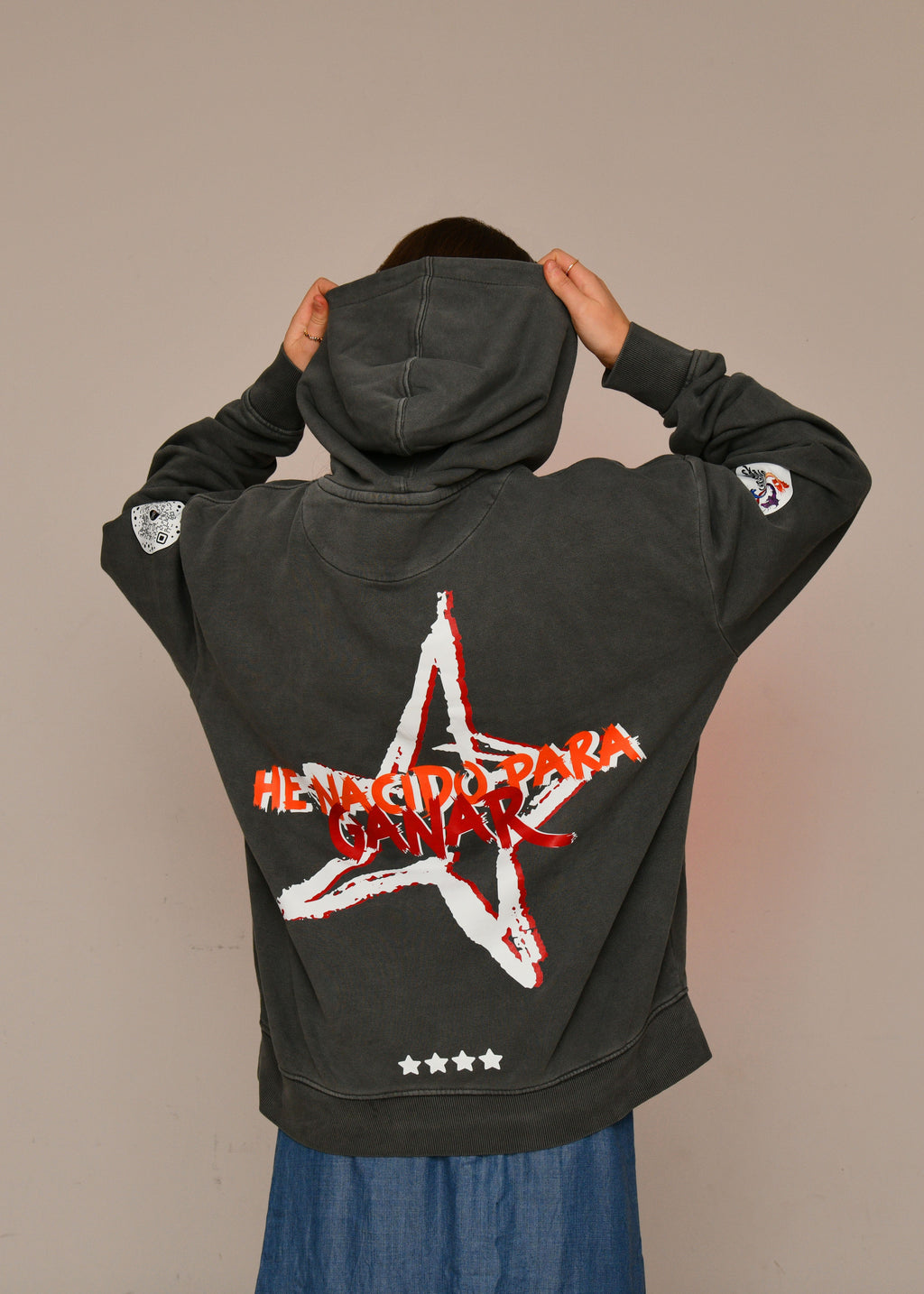 Sudadera Oversized con Capucha “He Nacido para Ganar”